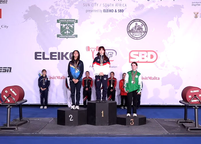 Female Weightlifting Medalist Goes Viral As Netizens Can’t Believe How Much She Lifted Despite Petite Frame Female Weightlifting Medalist Goes Viral As Netizens Can’t Believe How Much She Lifted Despite Petite Frame
