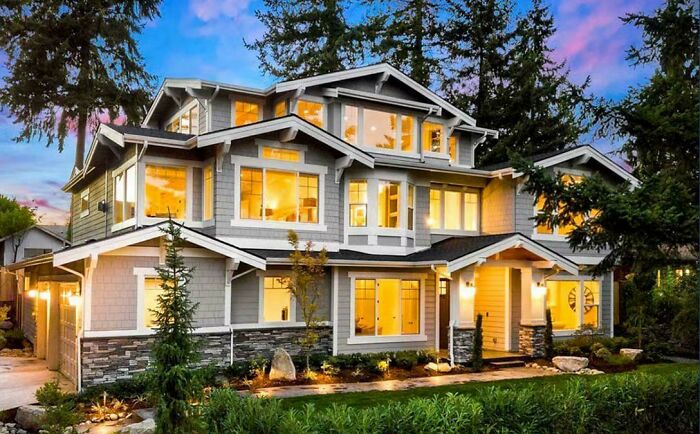 52 Times People Took Inspiration From Mansions But What They&rsquo;ve Built Was A Version From Temu