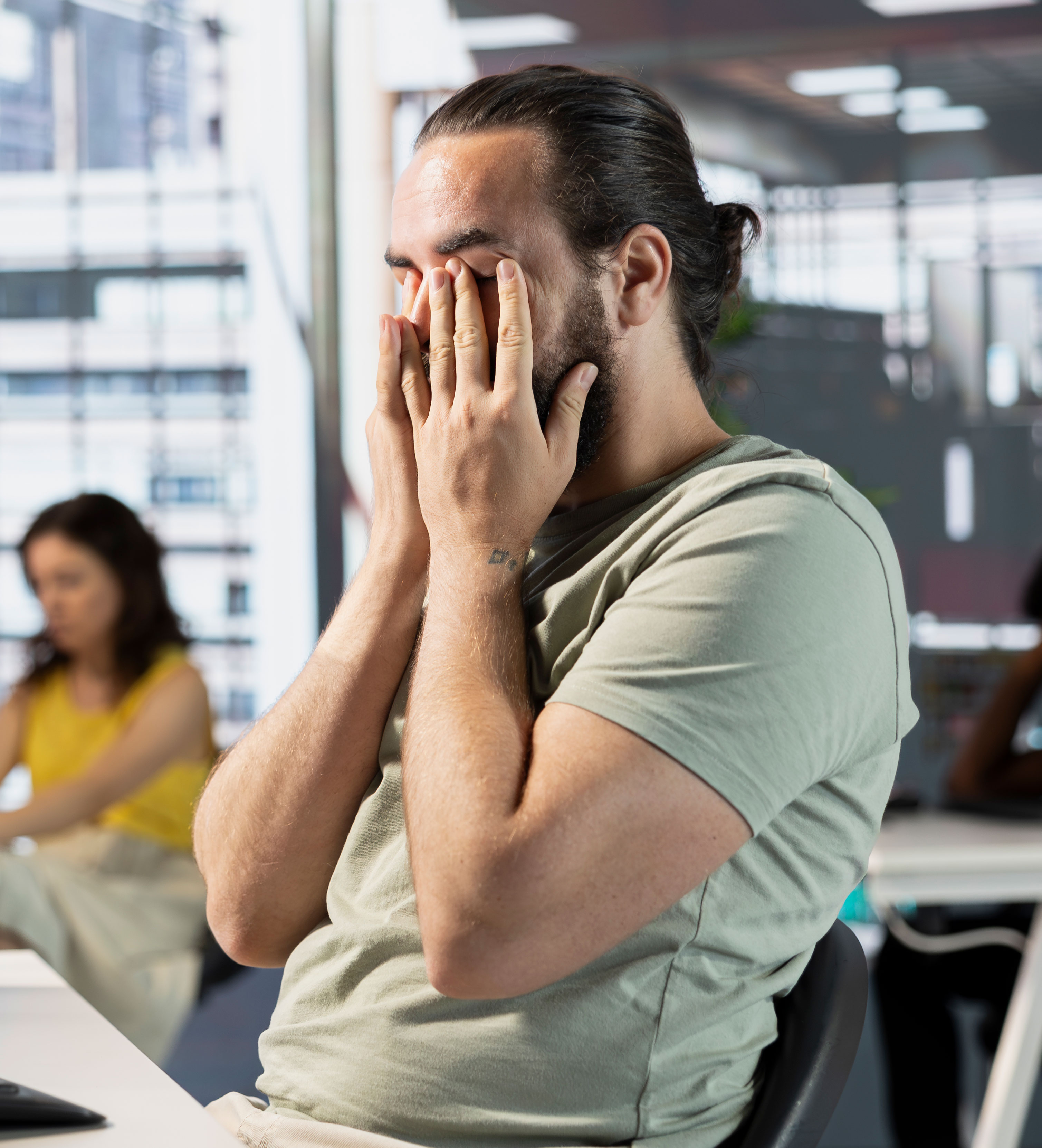 Guy Learns The Hard Way Why People In The Office Ignore One Specific Person