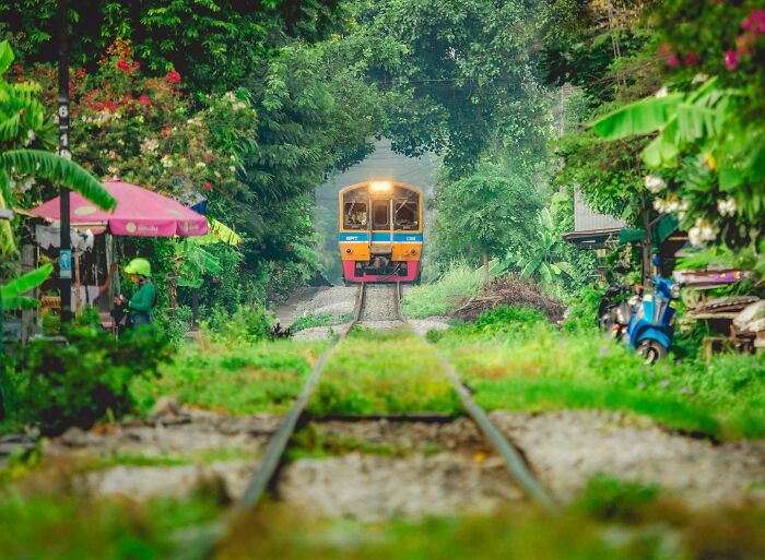 24 Travel Photos Awarded By The Artist Gallery That Capture Remarkable Places And People