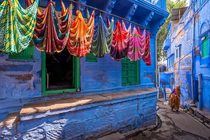 24 Travel Photos Awarded By The Artist Gallery That Capture Remarkable Places And People