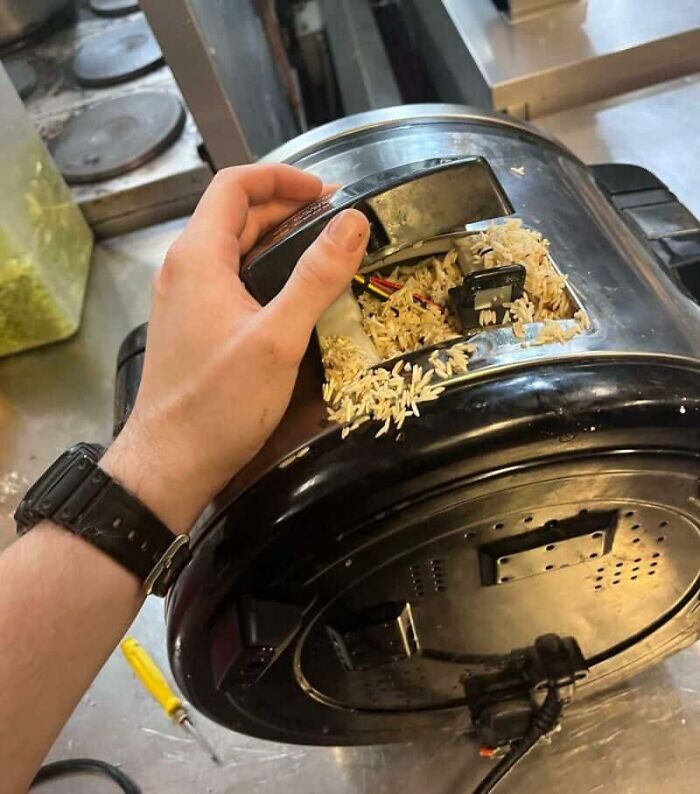 73 Unfortunate Kitchen Fails That Are So Bad It Would Be Best To Throw The Whole Kitchen Away