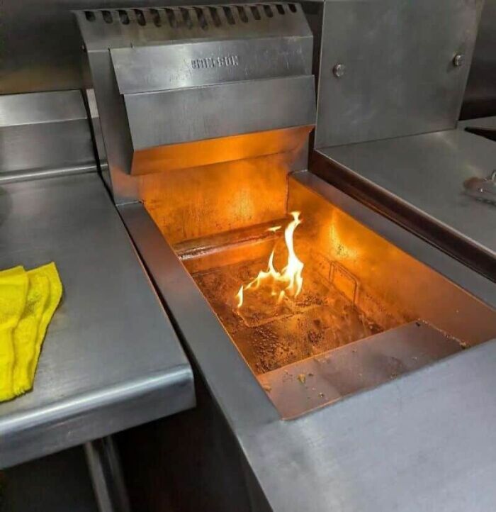 73 Unfortunate Kitchen Fails That Are So Bad It Would Be Best To Throw The Whole Kitchen Away