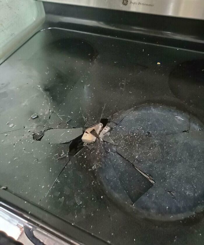 73 Unfortunate Kitchen Fails That Are So Bad It Would Be Best To Throw The Whole Kitchen Away