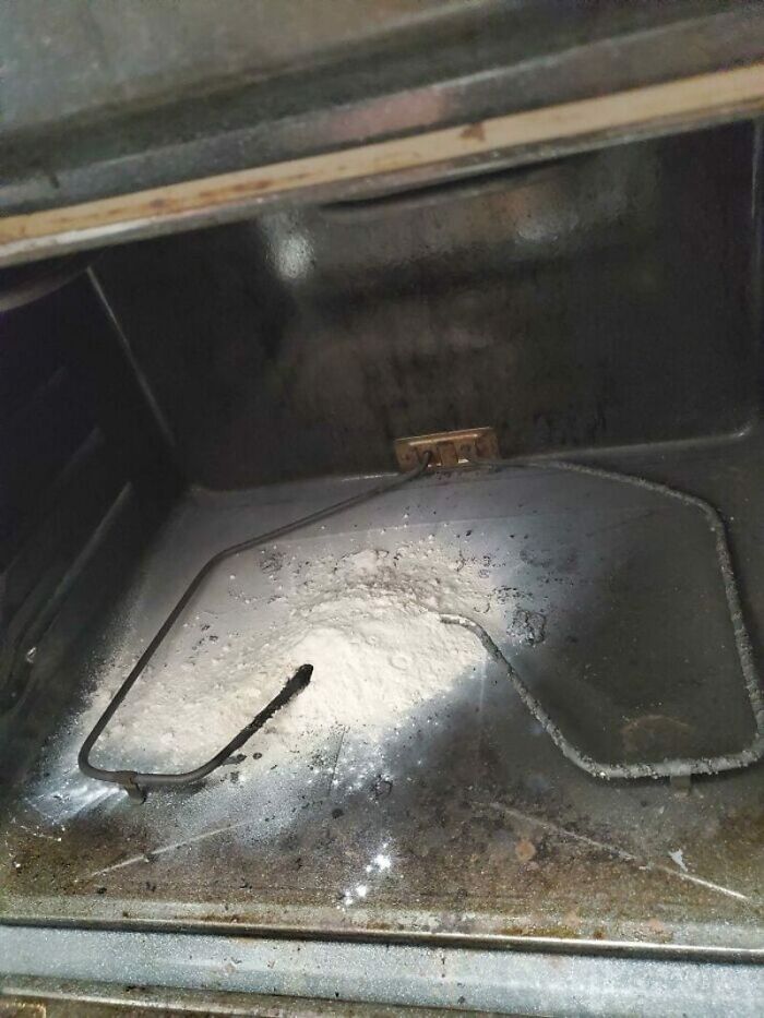 73 Unfortunate Kitchen Fails That Are So Bad It Would Be Best To Throw The Whole Kitchen Away