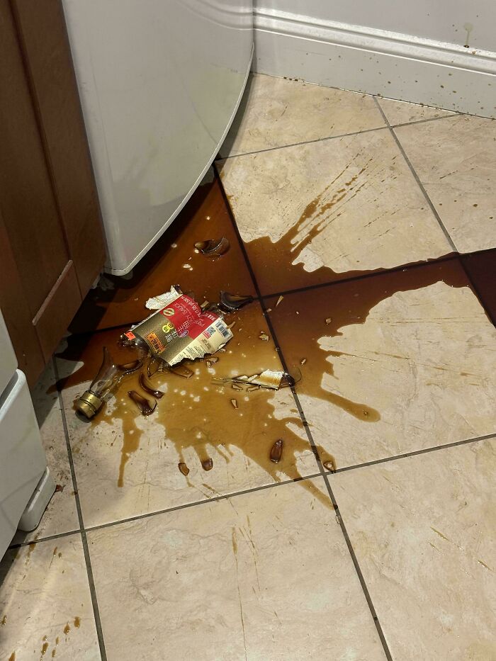 73 Unfortunate Kitchen Fails That Are So Bad It Would Be Best To Throw The Whole Kitchen Away