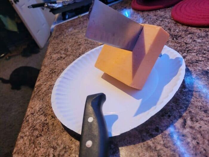 73 Unfortunate Kitchen Fails That Are So Bad It Would Be Best To Throw The Whole Kitchen Away