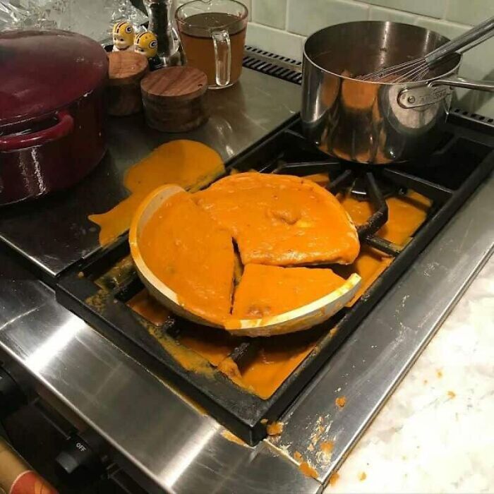 73 Unfortunate Kitchen Fails That Are So Bad It Would Be Best To Throw The Whole Kitchen Away