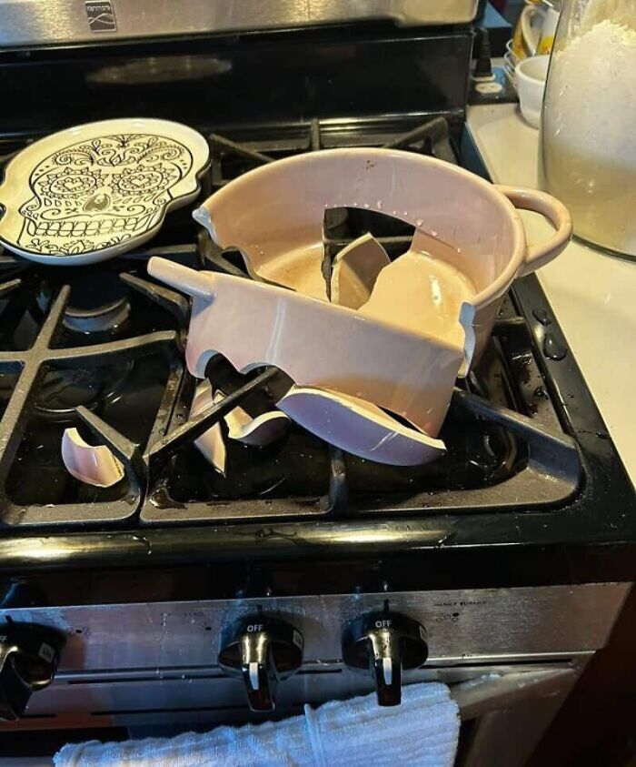 73 Unfortunate Kitchen Fails That Are So Bad It Would Be Best To Throw The Whole Kitchen Away