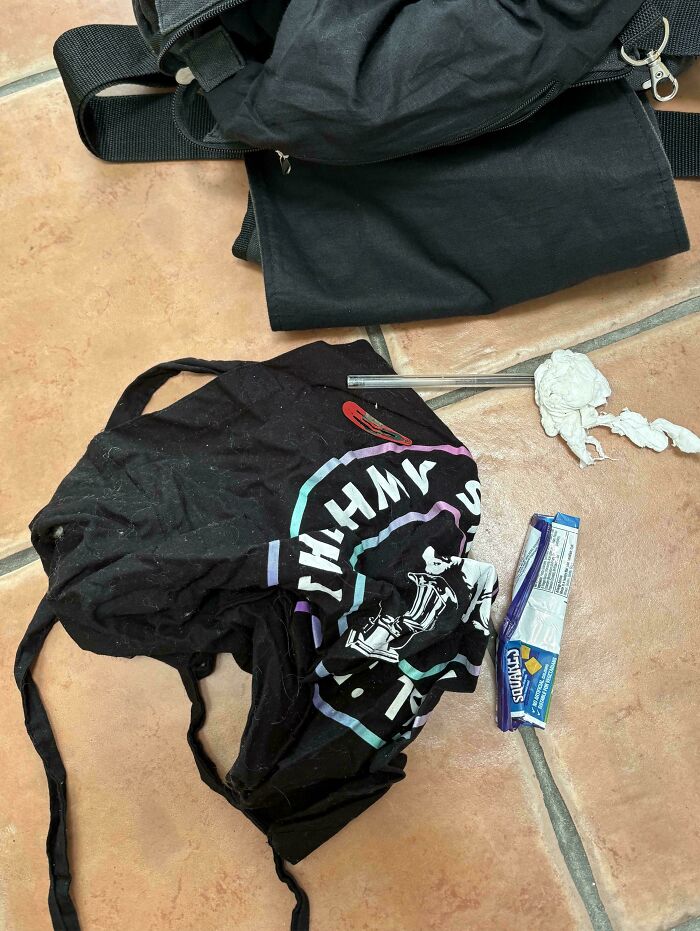 &ldquo;Am I The Vinted Idiot?&rdquo;: 72 Unhinged Vinted Posts That Had People Doing A Second And Third Take (New Pics)