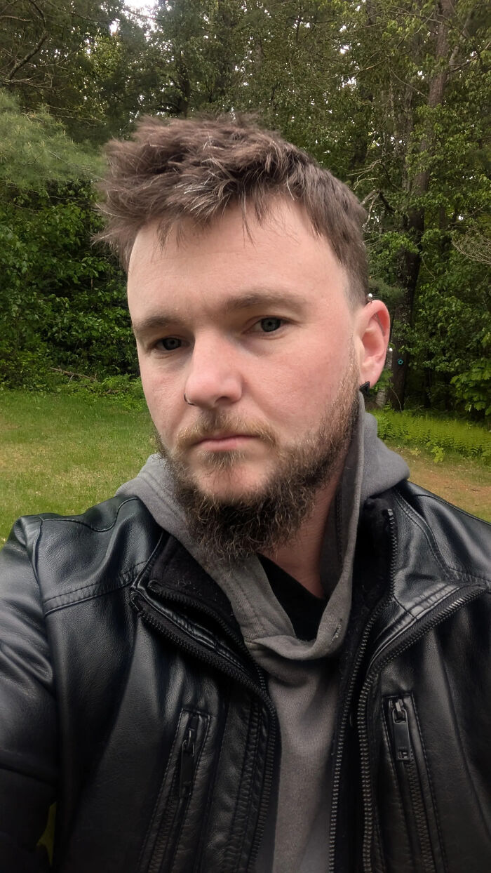 69 People Share Pics Proving That Just Because You Look MAGA Doesn’t Mean You Are 69 People Share Pics Proving That Just Because You Look MAGA Doesn’t Mean You Are