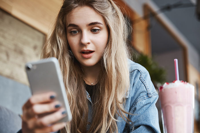 63 Stories About Women Doing Crazy Things To Get A Crush To Like Them And It’s Both Impressive And Scary 63 Stories About Women Doing Crazy Things To Get A Crush To Like Them And It’s Both Impressive And Scary