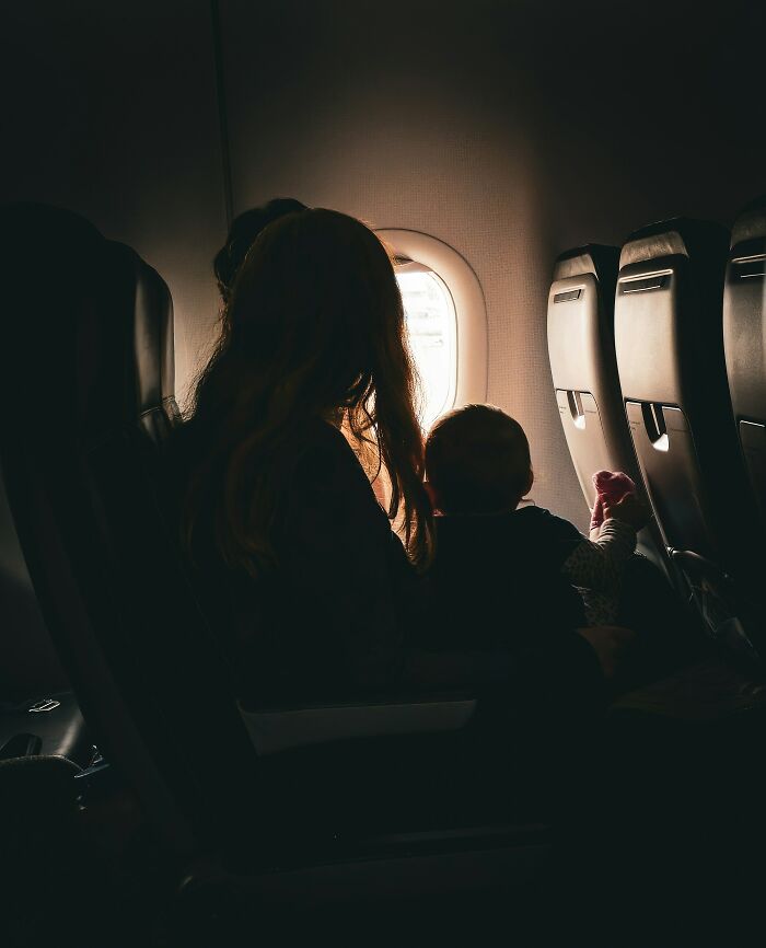 39 Unhinged Things Cabin Crew Had To Actually Deal With