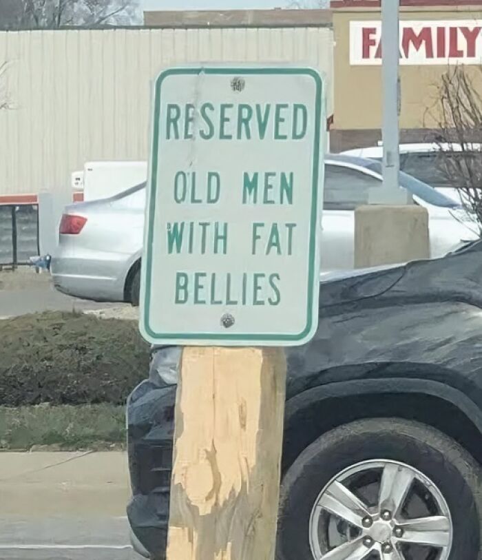 97 Ridiculous Signs That Accidentally Became Comedy Gold 97 Ridiculous Signs That Accidentally Became Comedy Gold