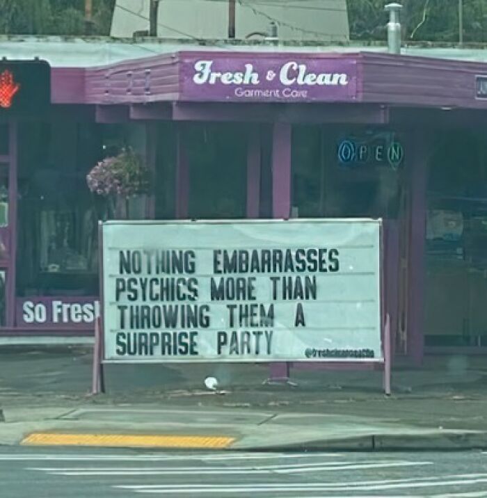 97 Ridiculous Signs That Accidentally Became Comedy Gold 97 Ridiculous Signs That Accidentally Became Comedy Gold