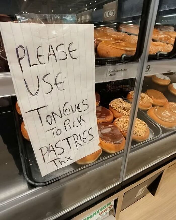 97 Ridiculous Signs That Accidentally Became Comedy Gold 97 Ridiculous Signs That Accidentally Became Comedy Gold