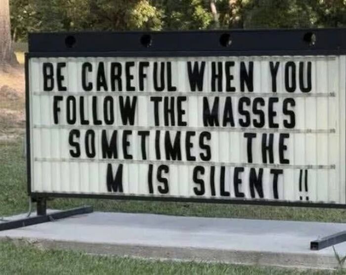 97 Ridiculous Signs That Accidentally Became Comedy Gold 97 Ridiculous Signs That Accidentally Became Comedy Gold