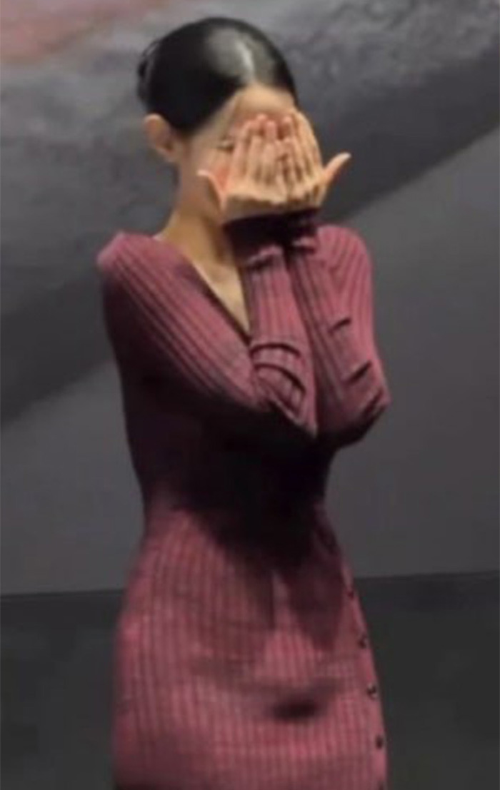 Johyun Draws Attention At Karlovy Vary VIP Premiere As Her Unexpected Styling Gets People Talking