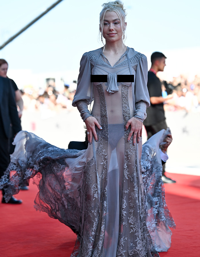 Phoebe Bridgers’ Visible Leg Hair Sparks Emotional Reaction From Fan: “You Are So Important To Me” Phoebe Bridgers’ Visible Leg Hair Sparks Emotional Reaction From Fan: “You Are So Important To Me”