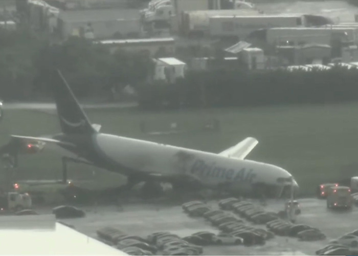 Terrifying Video Shows Amazon Boeing 767 Barreling Off Miami Airport Runway And Bursting Into Flames Terrifying Video Shows Amazon Boeing 767 Barreling Off Miami Airport Runway And Bursting Into Flames
