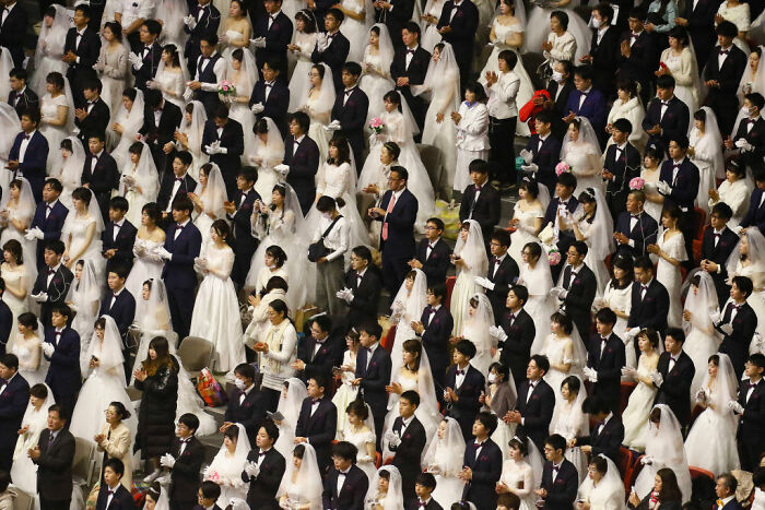 32 Real-Life Stories About Arranged Marriages That Show It&rsquo;s Not Always What You Expect