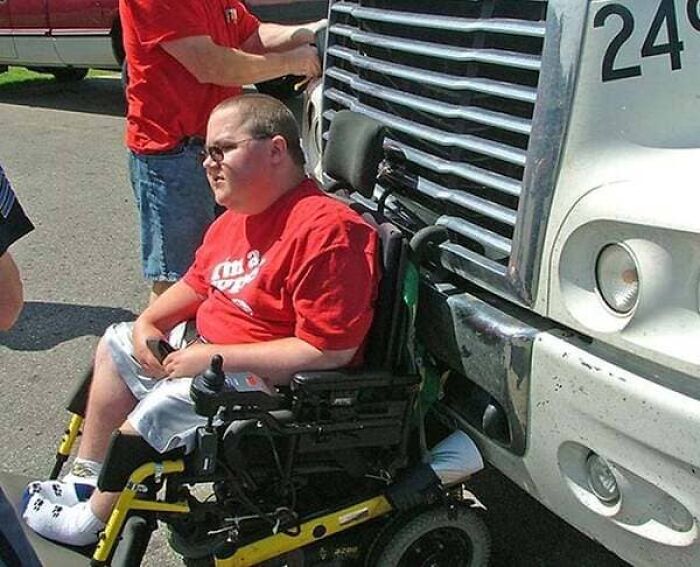 100 Extremely Unlikely Moments That People Somehow Managed To Capture