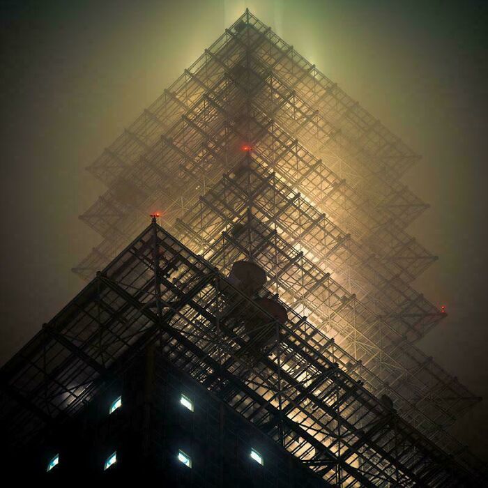 93 Buildings That Were Probably Built For An Evil Mastermind To Plan How They Will Conquer The World (New Pics)