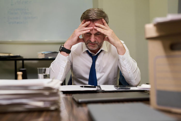 Chauvinist Teacher Turns Student’s Life Nightmarish, She Makes Sure High School Gets Rid Of Him Chauvinist Teacher Turns Student’s Life Nightmarish, She Makes Sure High School Gets Rid Of Him