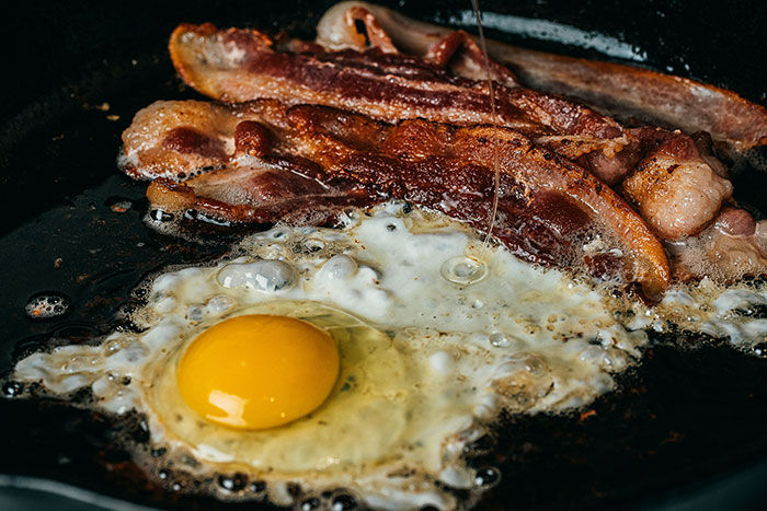 New Study Links A Common Breakfast Habit To A 29% Higher Mortality Risk — Especially After Age 40 New Study Links A Common Breakfast Habit To A 29% Higher Mortality Risk — Especially After Age 40