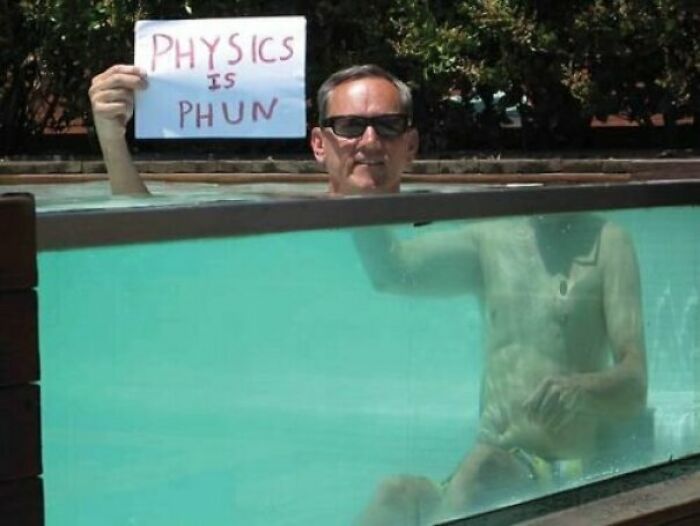 69 Baffling Images That Seem To Make Absolutely No Physical Sense 69 Baffling Images That Seem To Make Absolutely No Physical Sense