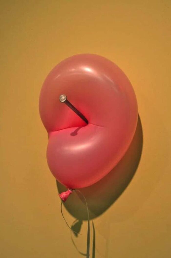 69 Baffling Images That Seem To Make Absolutely No Physical Sense 69 Baffling Images That Seem To Make Absolutely No Physical Sense