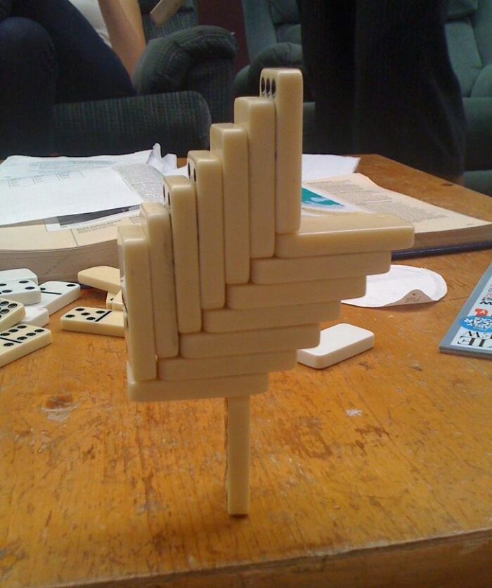 69 Baffling Images That Seem To Make Absolutely No Physical Sense 69 Baffling Images That Seem To Make Absolutely No Physical Sense