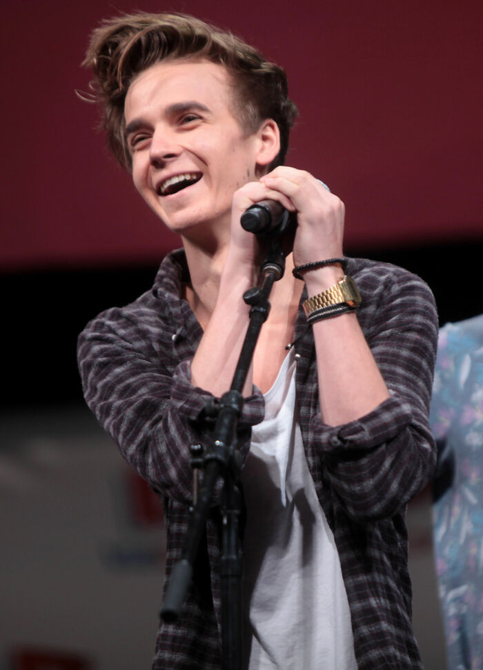 Joe Sugg: Bio And Career Highlights Joe Sugg: Bio And Career Highlights