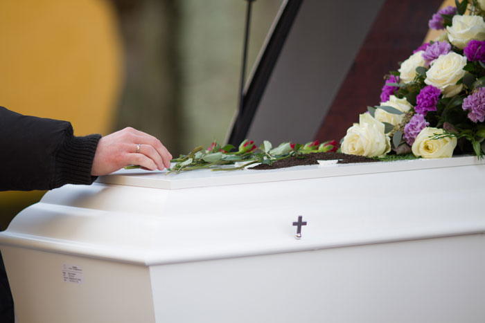 Widowed Dad Remarries Within 6 Months, Sends Daughters A Legal Letter Cutting Them Out Of The Will Widowed Dad Remarries Within 6 Months, Sends Daughters A Legal Letter Cutting Them Out Of The Will