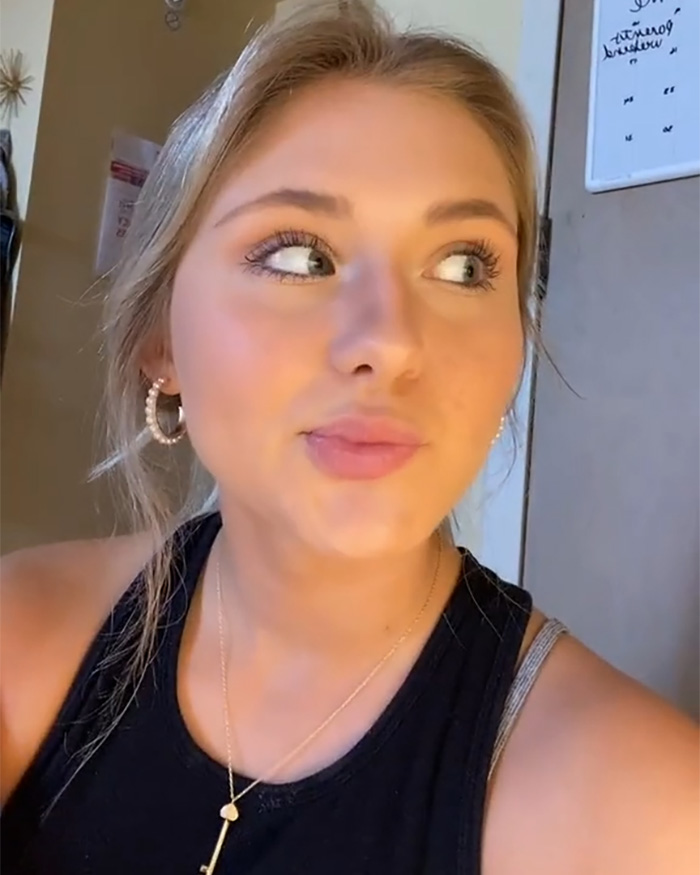 “Most Impressive Girl”: Attractive Woman Responds After Going Viral For Being Spotted In Football Stands “Most Impressive Girl”: Attractive Woman Responds After Going Viral For Being Spotted In Football Stands