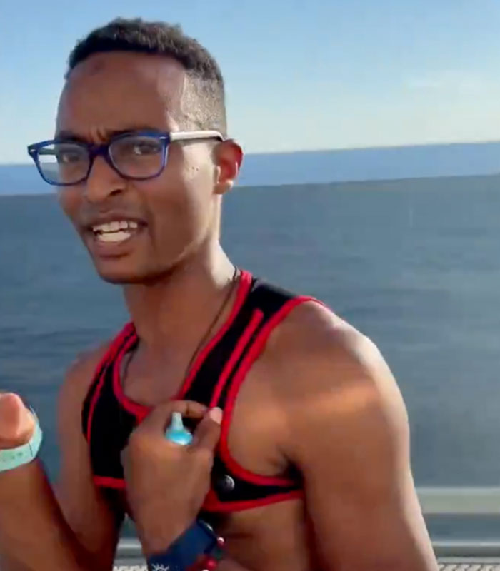 Pastor Faces Damning Scrutiny As Users Identify Him As Alleged Cruise Ticket Scammer: “Is He Going To Jail?” Pastor Faces Damning Scrutiny As Users Identify Him As Alleged Cruise Ticket Scammer: “Is He Going To Jail?”