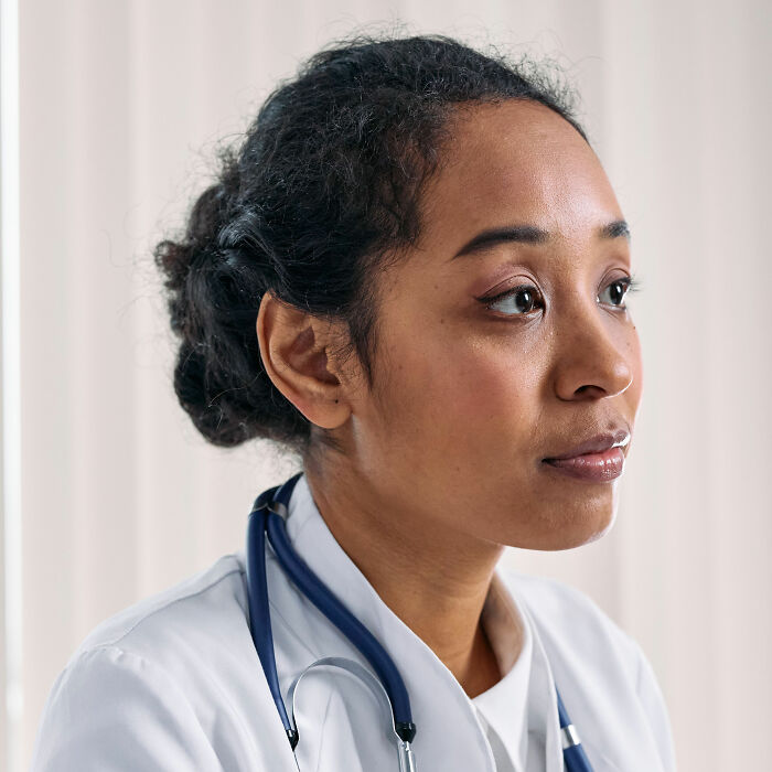 Hypochondriacs, Look Away: 61 Seemingly Innocent Health Symptoms That Terrify Doctors