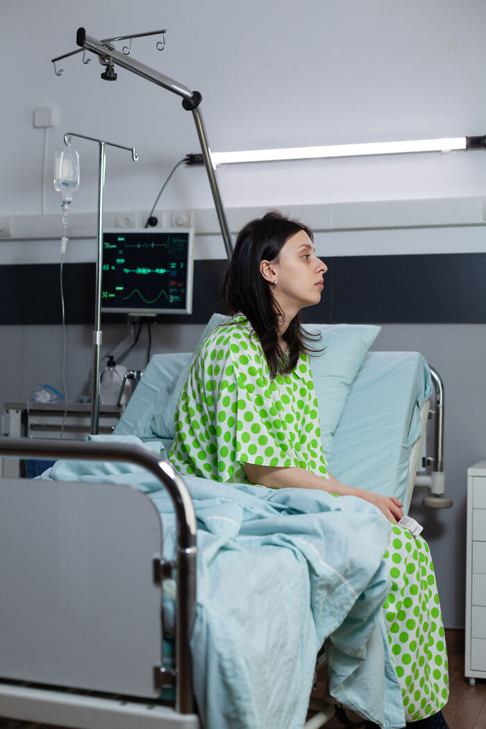 86 Times People Experienced Extreme Illness And Sickness And Lived To Tell The Tale