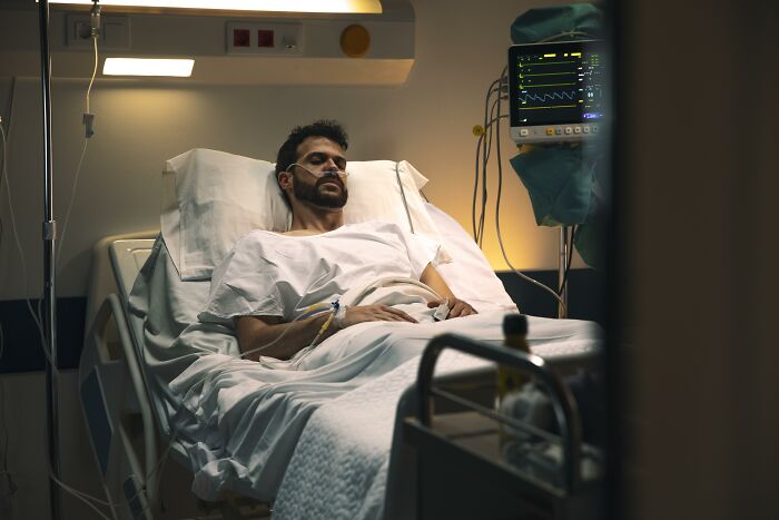 86 Times People Experienced Extreme Illness And Sickness And Lived To Tell The Tale