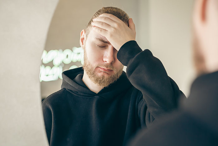 Woman Babysits On Weekends, Her Clueless BF Just Can’t Figure Out Why She Keeps Ignoring Him Woman Babysits On Weekends, Her Clueless BF Just Can’t Figure Out Why She Keeps Ignoring Him