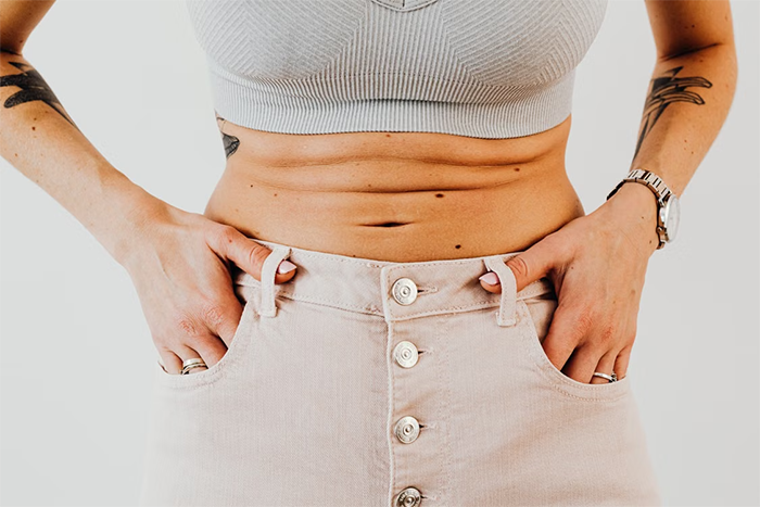 Woman’s Friend Gives Her Unsolicited Bikini Advice, Then Doubles Down On The Body-Shaming Woman’s Friend Gives Her Unsolicited Bikini Advice, Then Doubles Down On The Body-Shaming