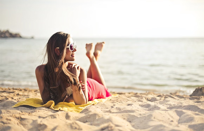 Woman’s Friend Gives Her Unsolicited Bikini Advice, Then Doubles Down On The Body-Shaming Woman’s Friend Gives Her Unsolicited Bikini Advice, Then Doubles Down On The Body-Shaming
