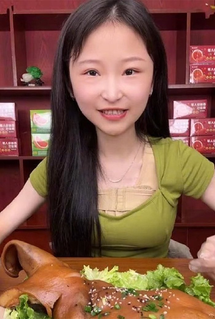 24YO Mukbang Star Passes Away Just Days After Revealing Dangerous Condition Linked To Extreme Eating 24YO Mukbang Star Passes Away Just Days After Revealing Dangerous Condition Linked To Extreme Eating