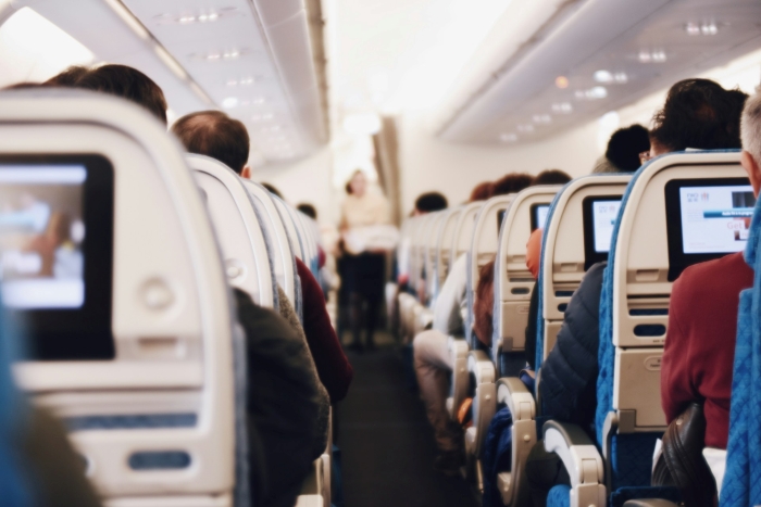 Service Member Feels Entitled To Window Seat As He’s In Uniform, Acts Smug When He’s Asked To Move Service Member Feels Entitled To Window Seat As He’s In Uniform, Acts Smug When He’s Asked To Move