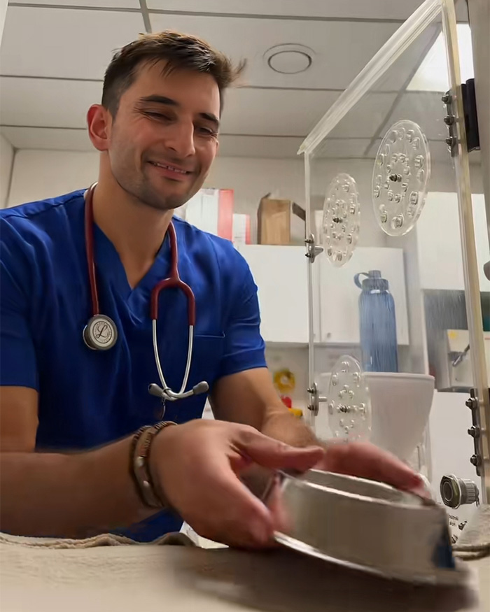 Vet Shares The Most Ridiculous Pet Names He’s Heard After Years In The Business: “Patricia? This Is Not Okay” Vet Shares The Most Ridiculous Pet Names He’s Heard After Years In The Business: “Patricia? This Is Not Okay”
