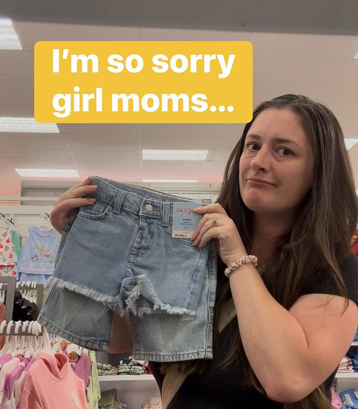 Viral Mom Breaks Silence After Forcing Megastore To Remove Girls’ T-Shirt With “Disgusting” Message Viral Mom Breaks Silence After Forcing Megastore To Remove Girls’ T-Shirt With “Disgusting” Message