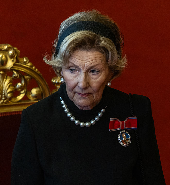 Stepson Of Norway&rsquo;s King Snubbed At Royal Funeral, Hit With Bishop&rsquo;s Damning Glare Amid Horrific Allegations
