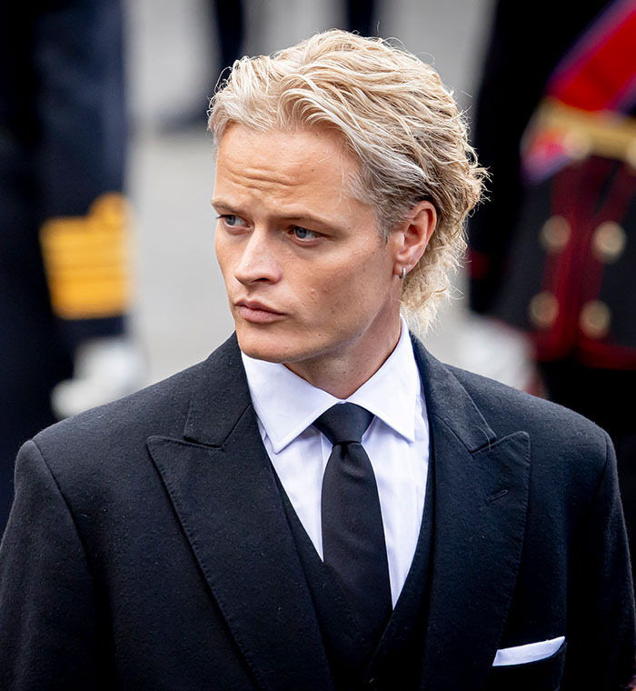 Stepson Of Norway&rsquo;s King Snubbed At Royal Funeral, Hit With Bishop&rsquo;s Damning Glare Amid Horrific Allegations