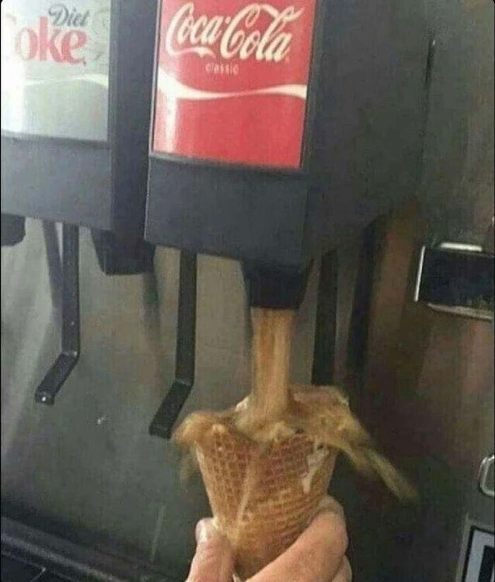 The Internet Is Still Going Strong And Is Serving You These 67 Hilarious Photos The Internet Is Still Going Strong And Is Serving You These 67 Hilarious Photos