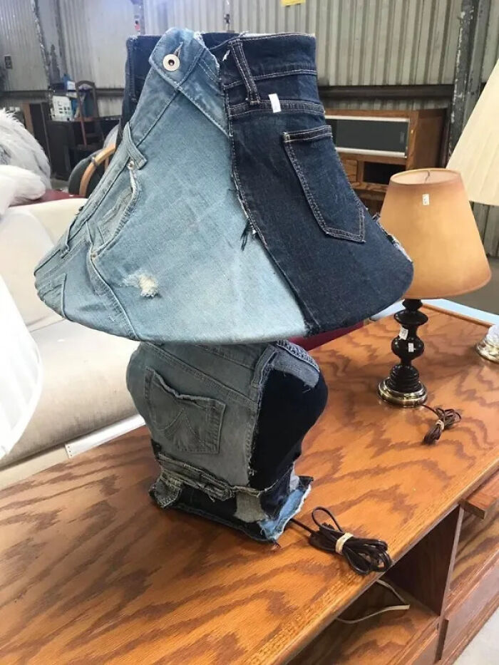 74 Unhinged Secondhand Finds That Prove One Person’s Trash Is Another Person’s Cursed Treasure 74 Unhinged Secondhand Finds That Prove One Person’s Trash Is Another Person’s Cursed Treasure